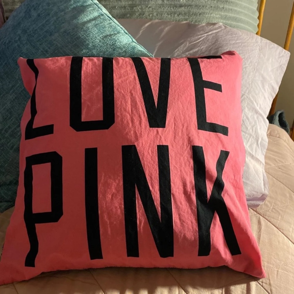 VS PINK pillow